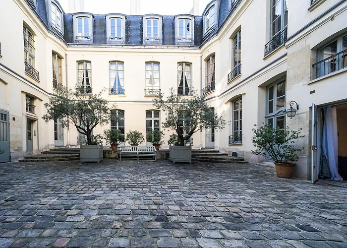Pick A Flat\'S Apartement In Place Des Vosges - Rue Saint-Gilles